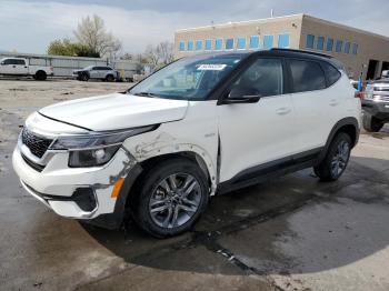  Salvage Kia Seltos