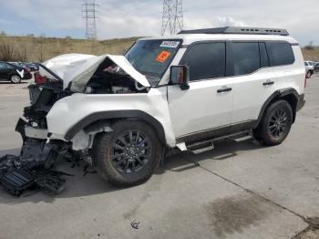  Salvage Toyota Land Cruis