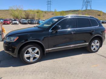  Salvage Volkswagen Touareg