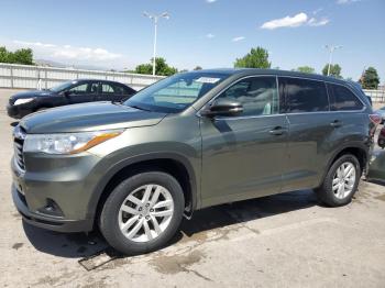  Salvage Toyota Highlander