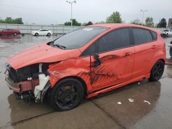  Salvage Ford Fiesta