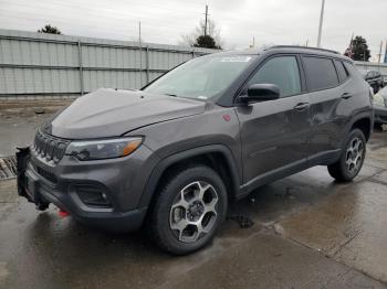  Salvage Jeep Compass
