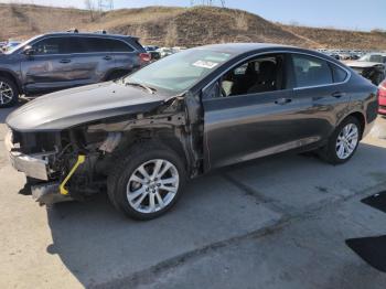  Salvage Chrysler 200