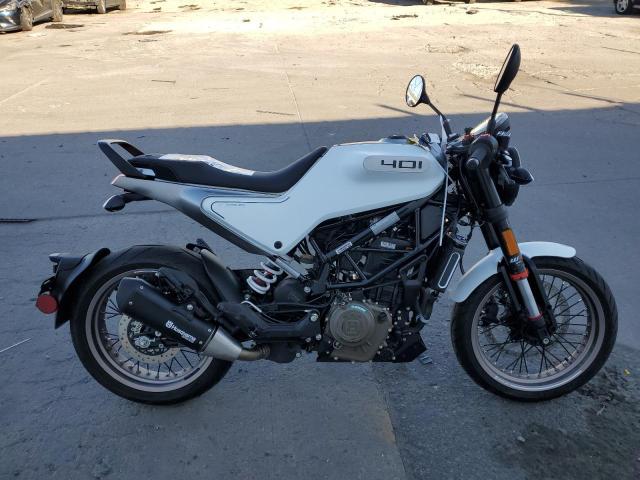  Salvage Husqvarna Vitpilen 4