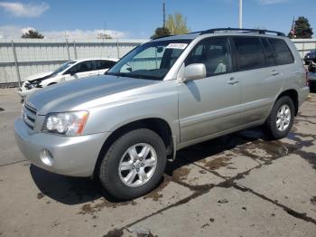 Salvage Toyota Highlander