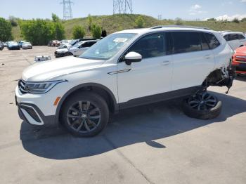  Salvage Volkswagen Tiguan