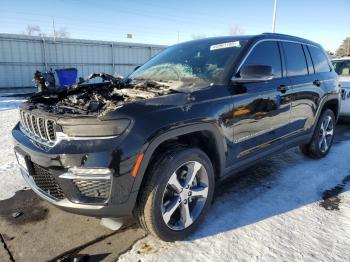  Salvage Jeep Grand Cherokee