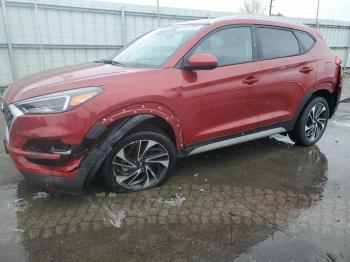  Salvage Hyundai TUCSON