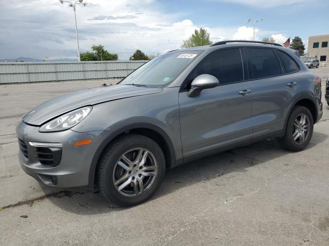  Salvage Porsche Cayenne
