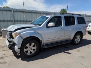  Salvage Nissan Pathfinder
