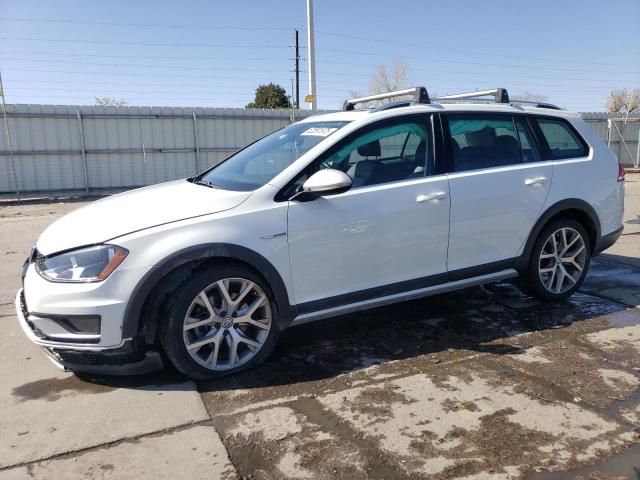  Salvage Volkswagen Golf