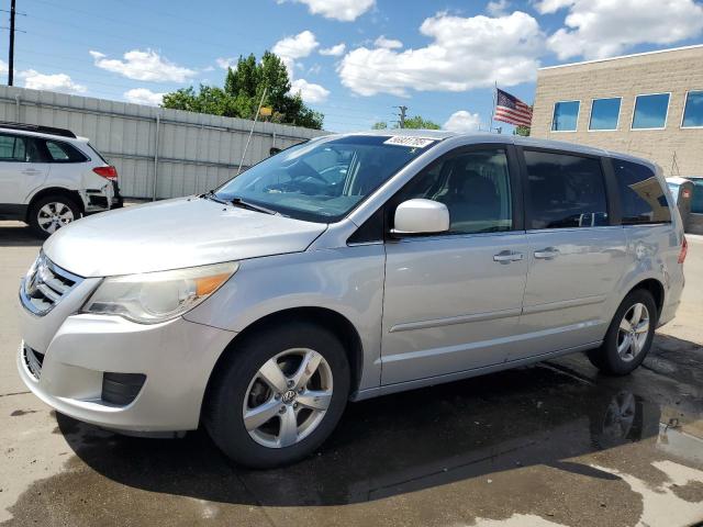  Salvage Volkswagen Routan