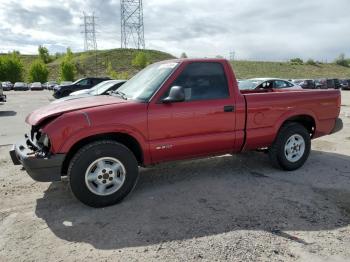  Salvage Chevrolet S-10