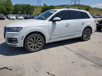  Salvage Audi Q7