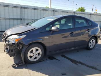  Salvage Toyota Prius