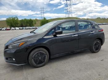  Salvage Nissan LEAF