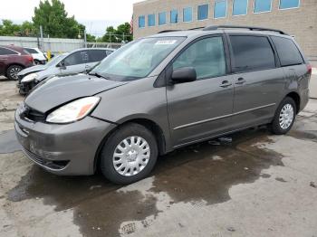  Salvage Toyota Sienna