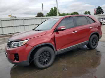  Salvage Kia Sorento