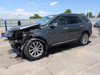  Salvage Ford Explorer