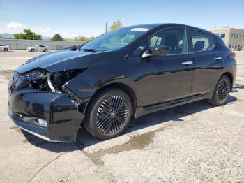  Salvage Nissan LEAF