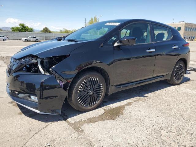  Salvage Nissan LEAF