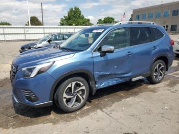  Salvage Subaru Forester