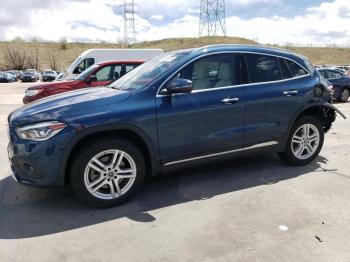  Salvage Mercedes-Benz GLA