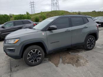  Salvage Jeep Compass