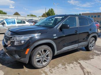  Salvage Kia Seltos
