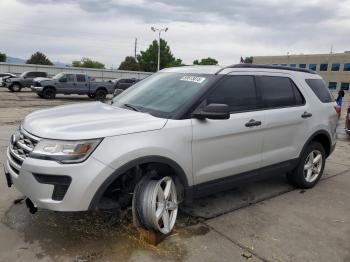  Salvage Ford Explorer