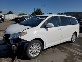  Salvage Toyota Sienna