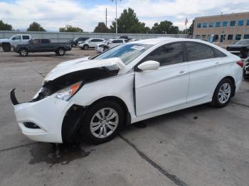  Salvage Hyundai SONATA