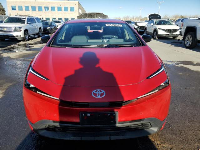 Toyota Prius Le Image 8