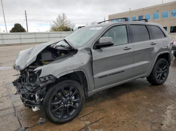  Salvage Jeep Grand Cherokee