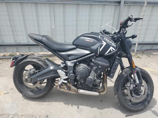  Salvage Triumph Motorcycle Trident 66