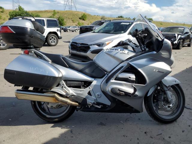  Salvage Honda St Cycle