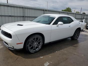  Salvage Dodge Challenger