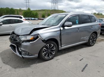  Salvage Mitsubishi Outlander