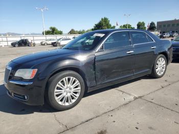  Salvage Chrysler 300