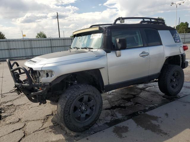  Salvage Toyota FJ Cruiser