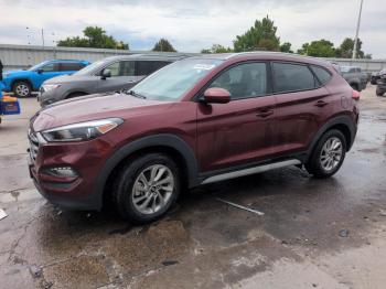  Salvage Hyundai TUCSON