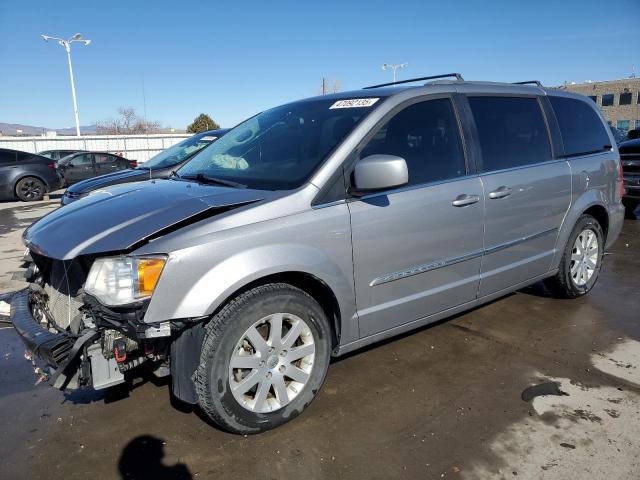  Salvage Chrysler Minivan