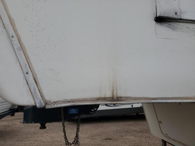 Victory Lane Camper Image 10