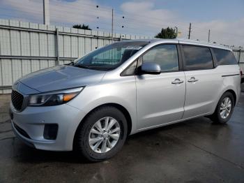  Salvage Kia Sedona