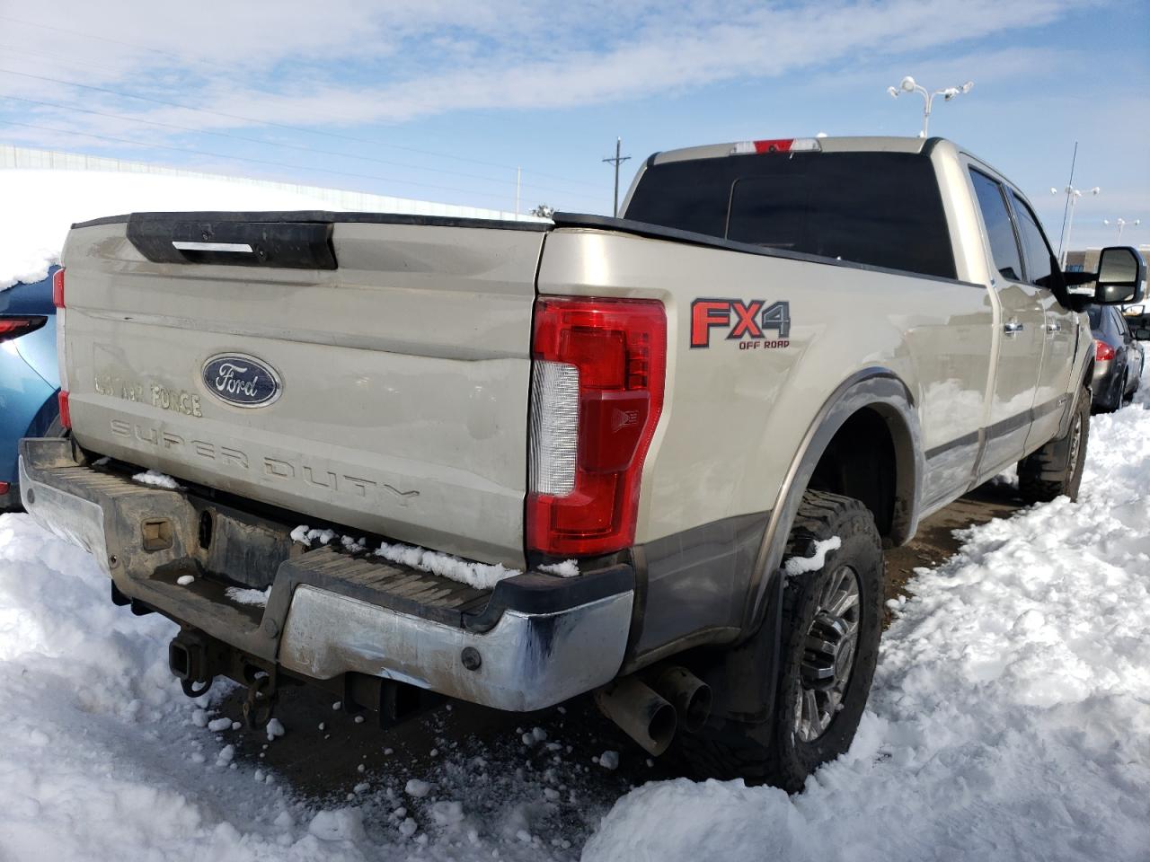 Ford F-350 Super Duty Image 11