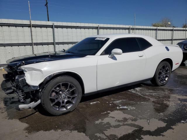  Salvage Dodge Challenger