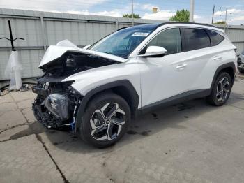  Salvage Hyundai TUCSON