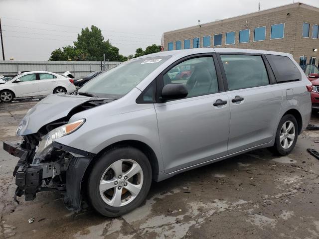  Salvage Toyota Sienna