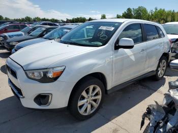  Salvage Mitsubishi Outlander