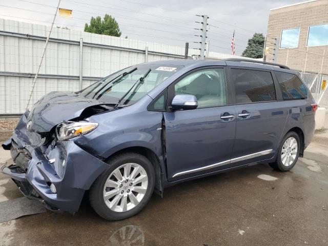  Salvage Toyota Sienna